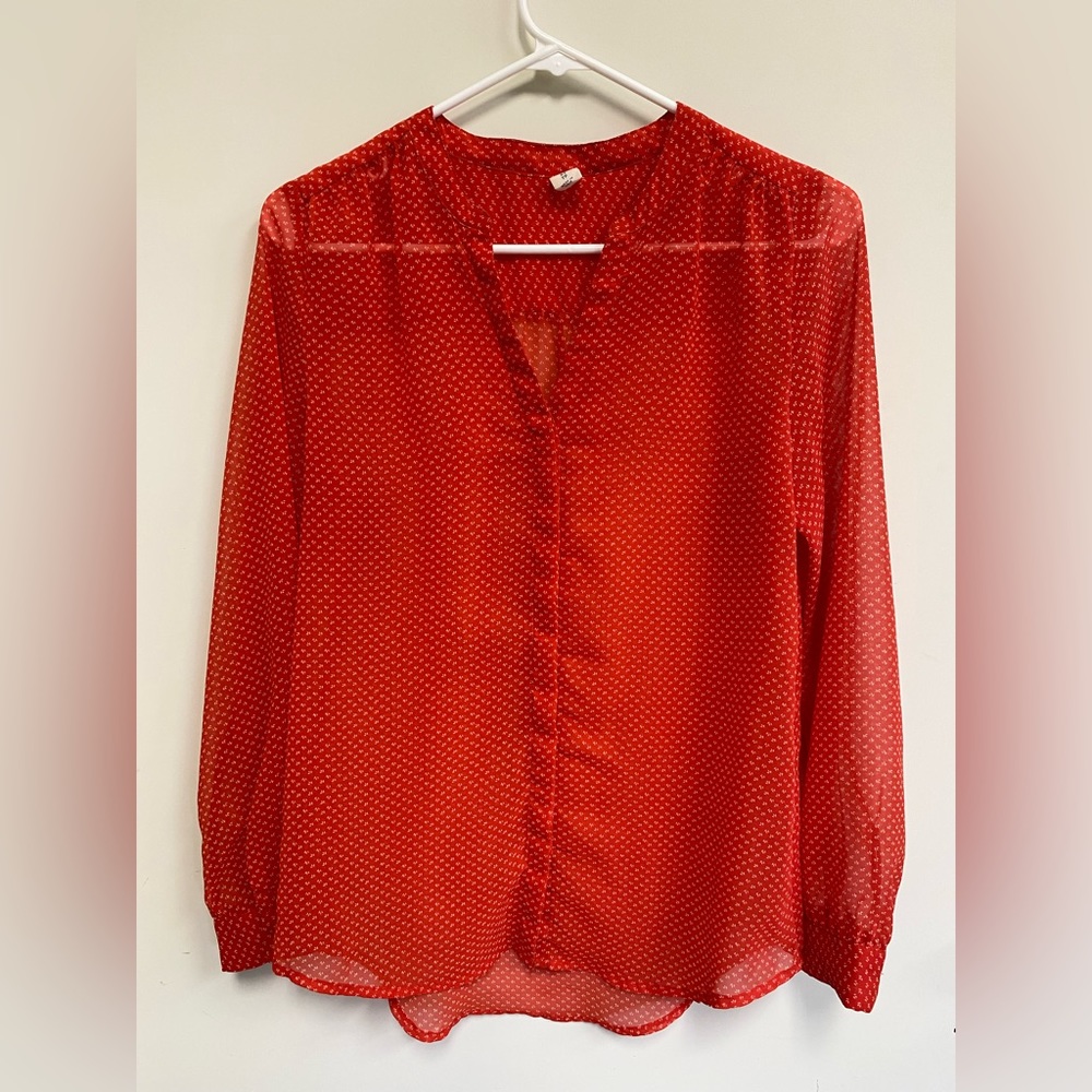 Old Navy Sheer Button Up Shirt. Like new.